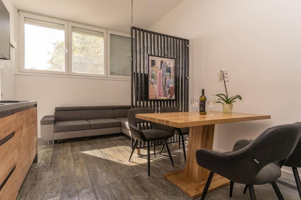 Ena - Located In Quiet Area 500m Of The Sea Apartment *